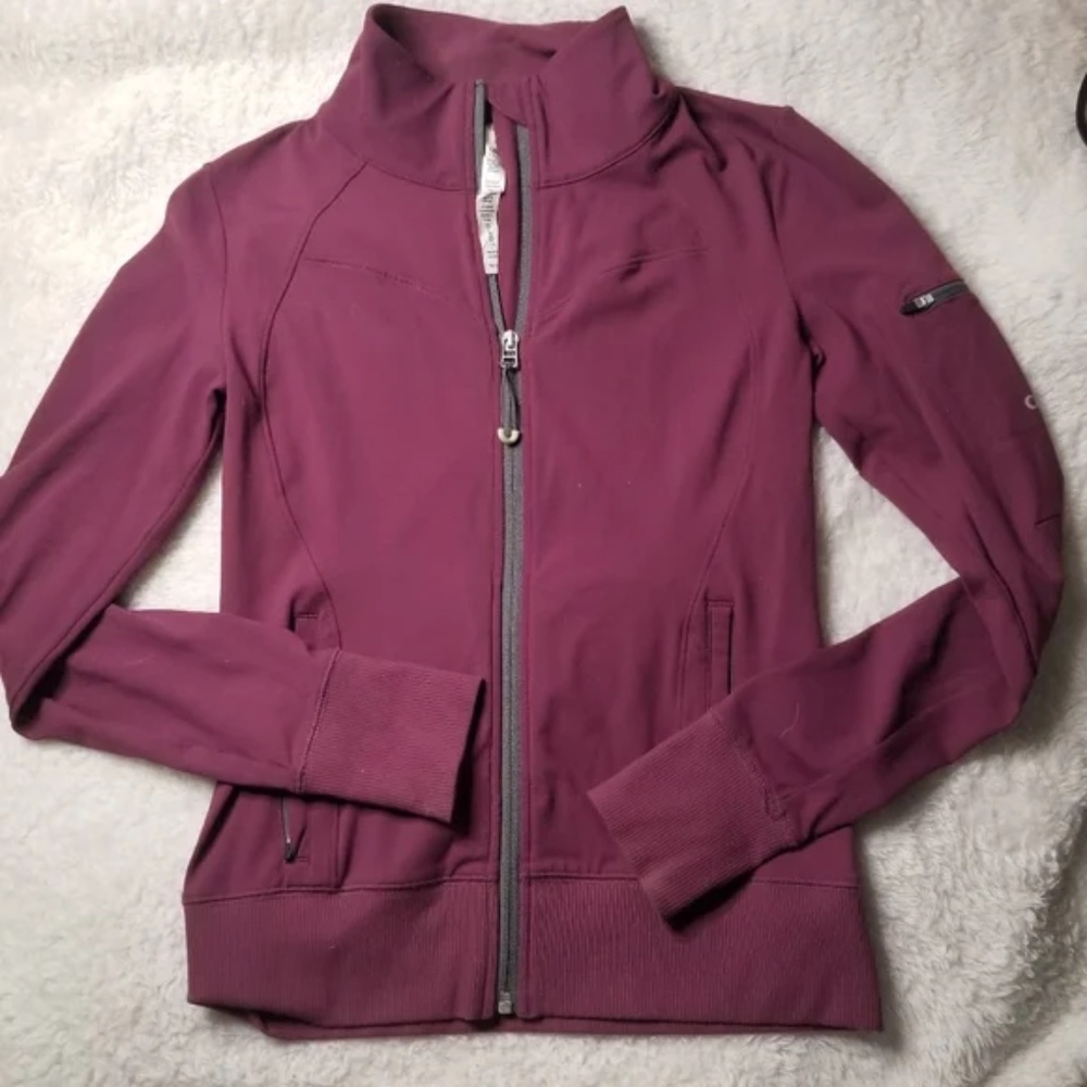 ALO Yoga Burgundy Zip Up Jacket